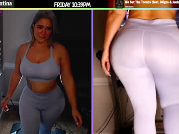 webcam girl milavalentinax live cam image #2575221