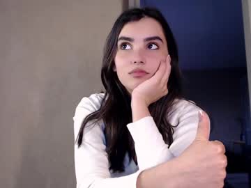 webcam girl nika_la live cam image #1688234