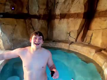 webcam man thejohnnystone live cam image #5394642