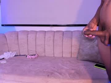 webcam couple emma_julian live cam image #5689852