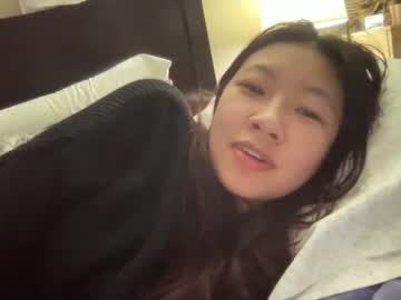webcam girl hiddenr0se live cam image #3099130