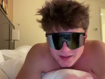 webcam man evanbrown333 live cam image #6874645