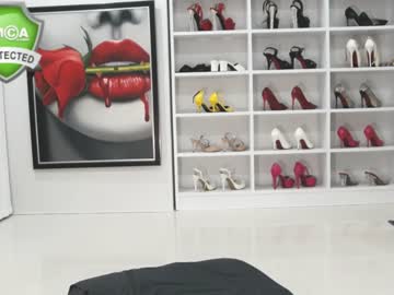 webcam girl asianqueen93 live cam image #2472655