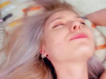 webcam girl odeliadearborn live cam image #6141629