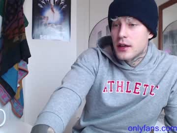 webcam man sonic12_12 live cam image #838988