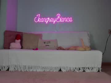 webcam girl jeangreybianca live cam image #3503920