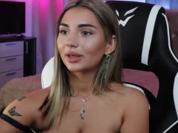 webcam girl linda_warners live cam image #6877736