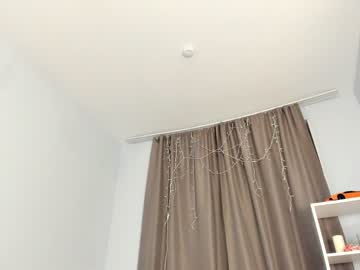 webcam girl lee_hanna live cam image #47454