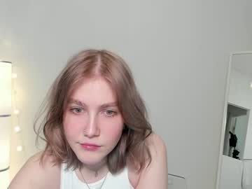 webcam girl my_parisss live cam image #3123010