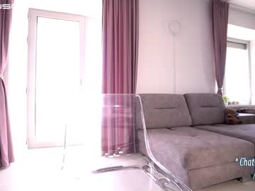 webcam girl innocentemmy live cam image #4903083