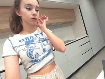 webcam girl ehotlovea live cam image #3700900