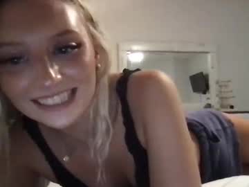 webcam couple bellagreyoxo live cam image #7026629
