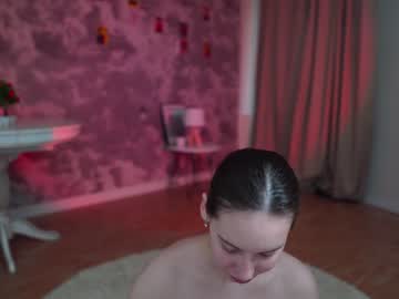 webcam girl just_emmy live cam image #6988442