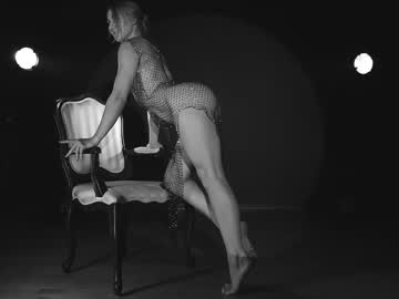 webcam girl rocknrose live cam image #5438114