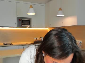 webcam girl makemevibezzz live cam image #6599580