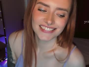 webcam girl _yvie_ live cam image #1284311
