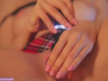 webcam girl wild_schoolgirl live cam image #1562548