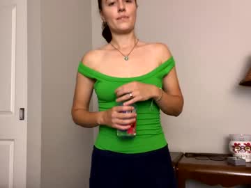 webcam girl sassy3va live cam image #5135426