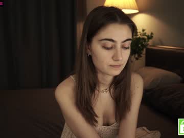 webcam girl tessarosse_ live cam image #4740134