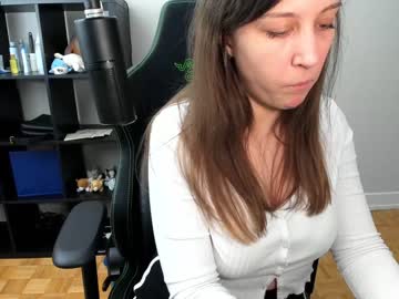 webcam girl alexa_dream live cam image #3913609