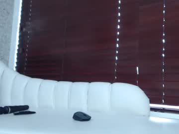 webcam girl charlotte_germanotta_ live cam image #6659100