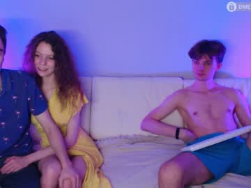 webcam girl sexyru_coup1e live cam image #705442