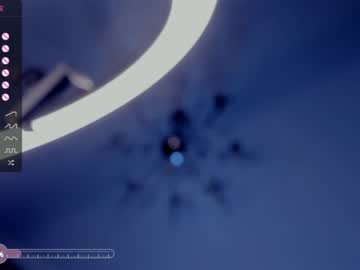 webcam girl bzzzme live cam image #5927029