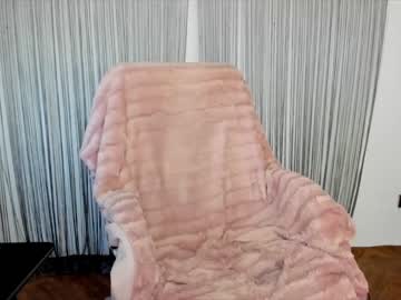 webcam girl 20mellty live cam image #478550