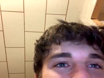 webcam man tommythegunnthe1 live cam image #3491485
