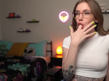 webcam girl emma_ruby live cam image #3613736