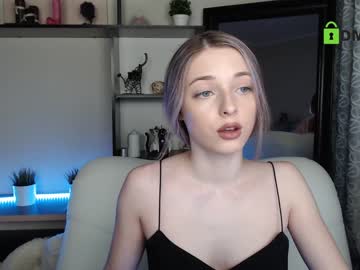 webcam girl adrykilly live cam image #372022