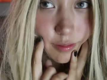 webcam girl wendy_daniela live cam image #6837491