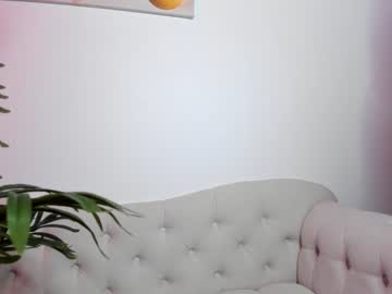 webcam girl elliy_coy live cam image #4489440