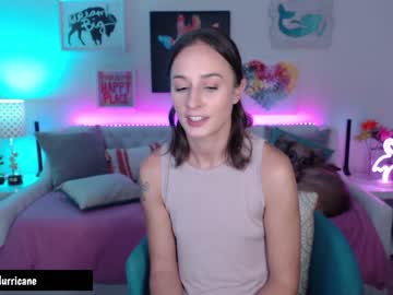 webcam girl holihurricane live cam image #4279443