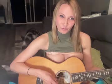 webcam girl kaileeshy live cam image #1685396