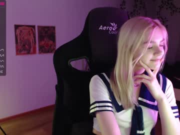 webcam girl allotropp live cam image #2450700