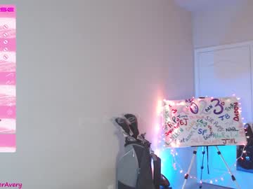 webcam girl petitebrat live cam image #4012726