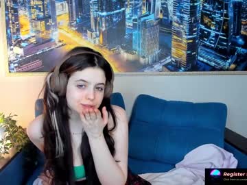 webcam girl nessa_more live cam image #3532173