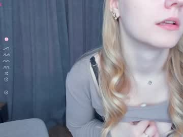 webcam girl synnovegrise live cam image #6817928