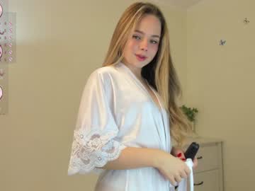 webcam girl molly__meow live cam image #6771742