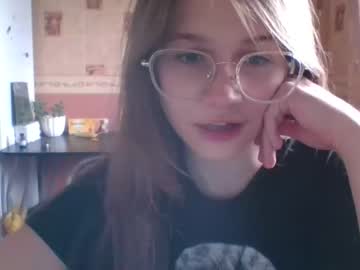 webcam girl mekyy_no_neko live cam image #2956135