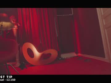 webcam girl rougeoud live cam image #5695709