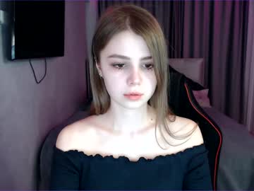 webcam girl tripleprinces live cam image #4261219