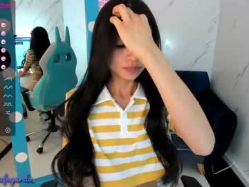 webcam girl sweet_littleee live cam image #1764688