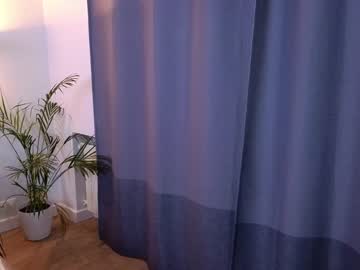 webcam girl lil_babe_ live cam image #5556515