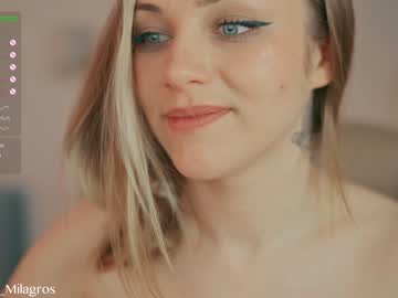 webcam girl mia_milagros live cam image #4171547