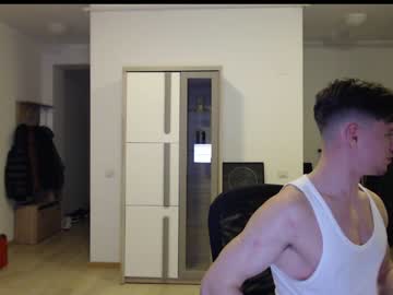 webcam man _alexanderwilliams live cam image #3926424