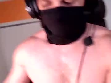webcam man elfluvr live cam image #1282050