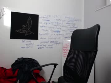webcam girl yourcrazyneightbor live cam image #2805540
