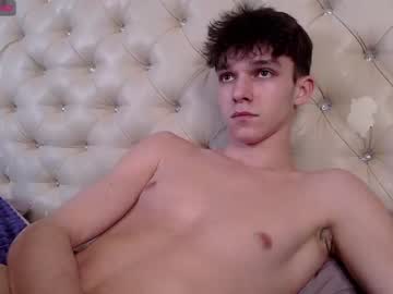 webcam man james_friends live cam image #4255019